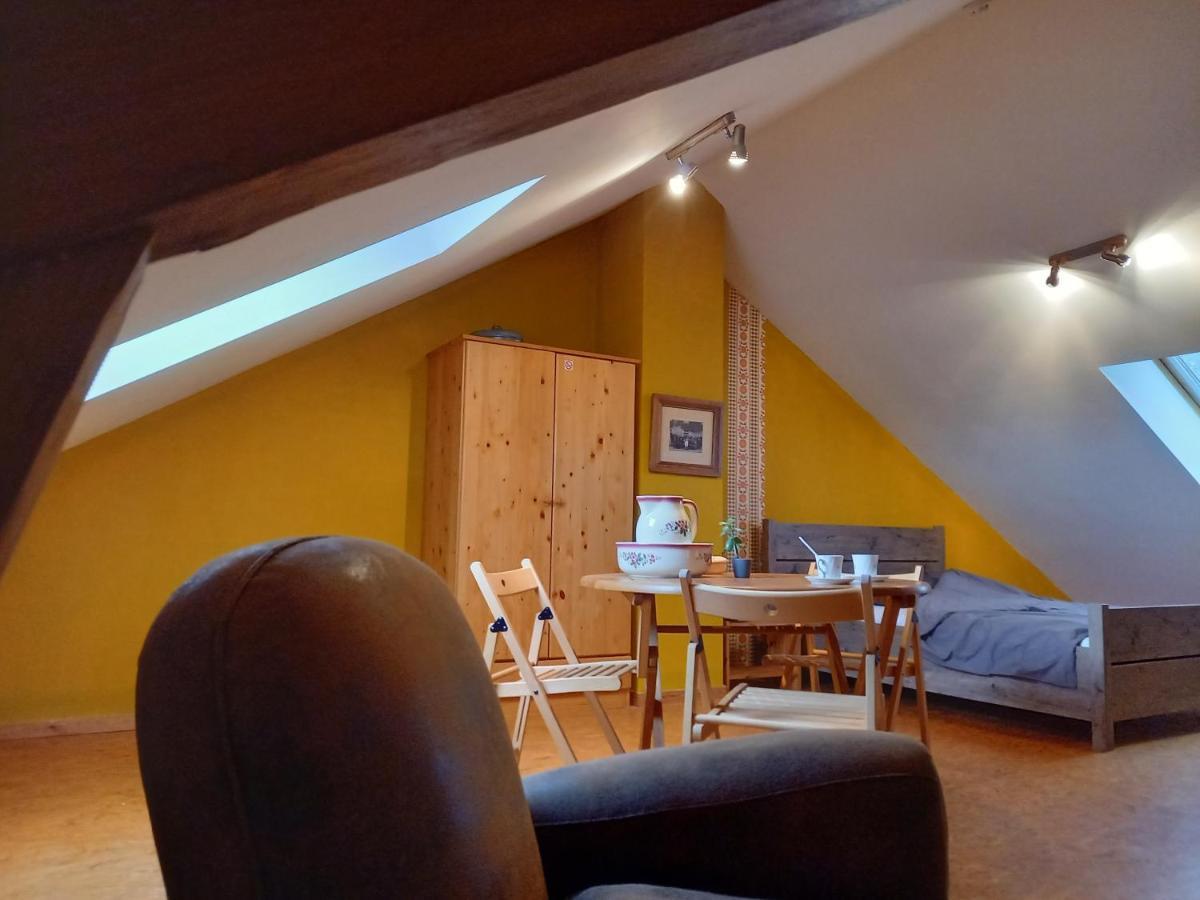 Aux Saveurs D'Enneille Bed and Breakfast Durbuy Exteriör bild